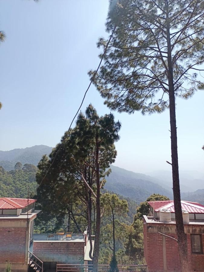 Blusalzz Escapade Resort Lansdowne Esterno foto