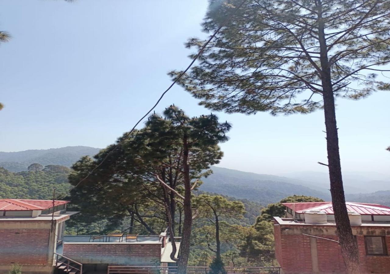 Blusalzz Escapade Resort Lansdowne Esterno foto