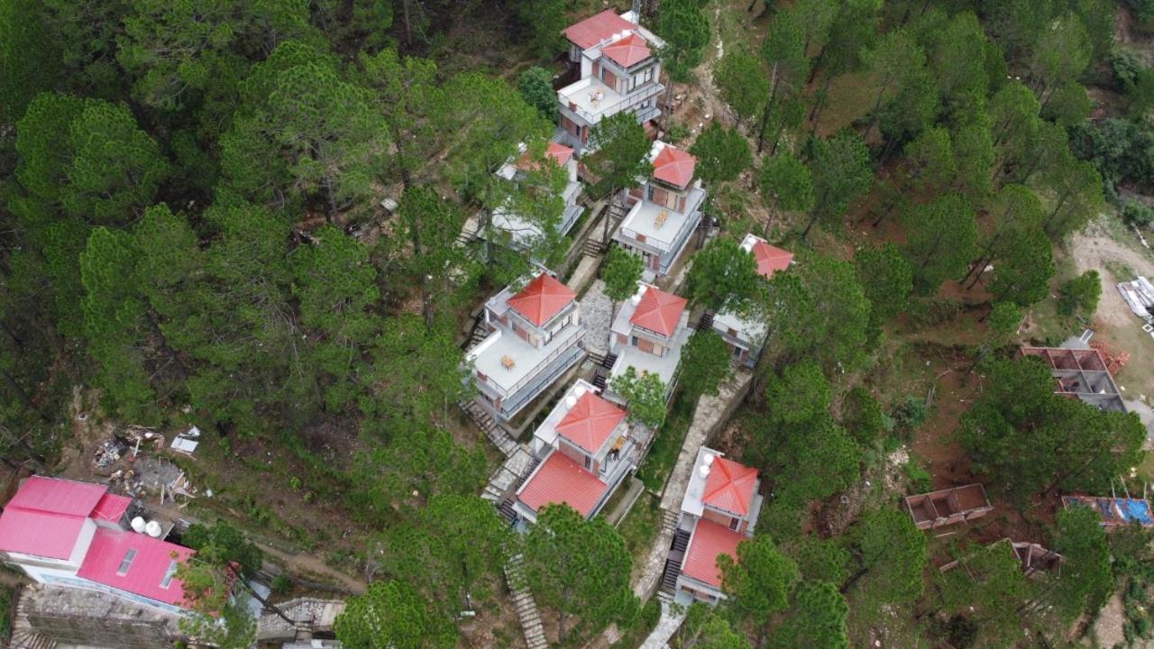 Blusalzz Escapade Resort Lansdowne Esterno foto